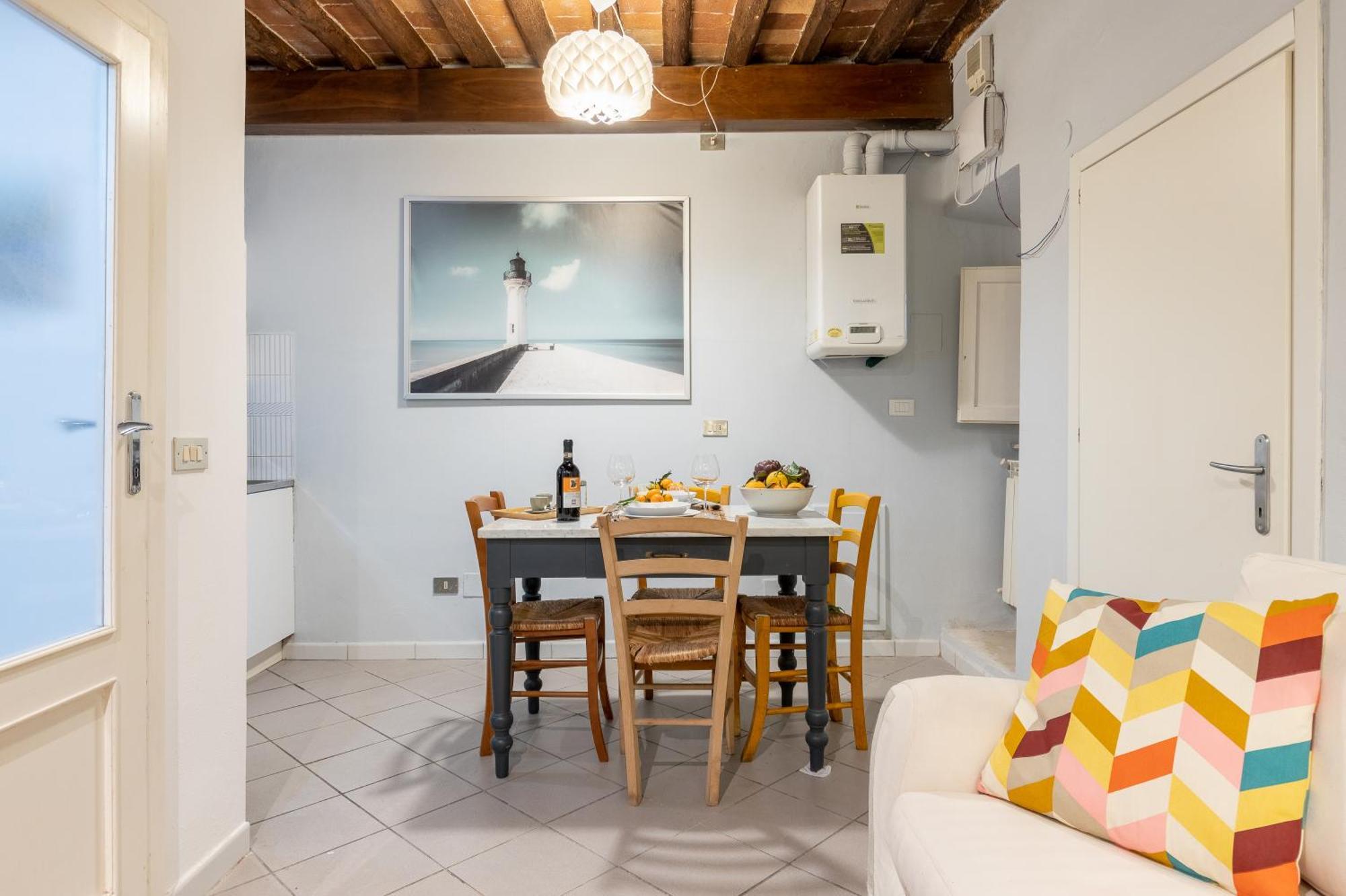 Piazza Dei Cavalieri Confortable Apartment Pisa Luaran gambar