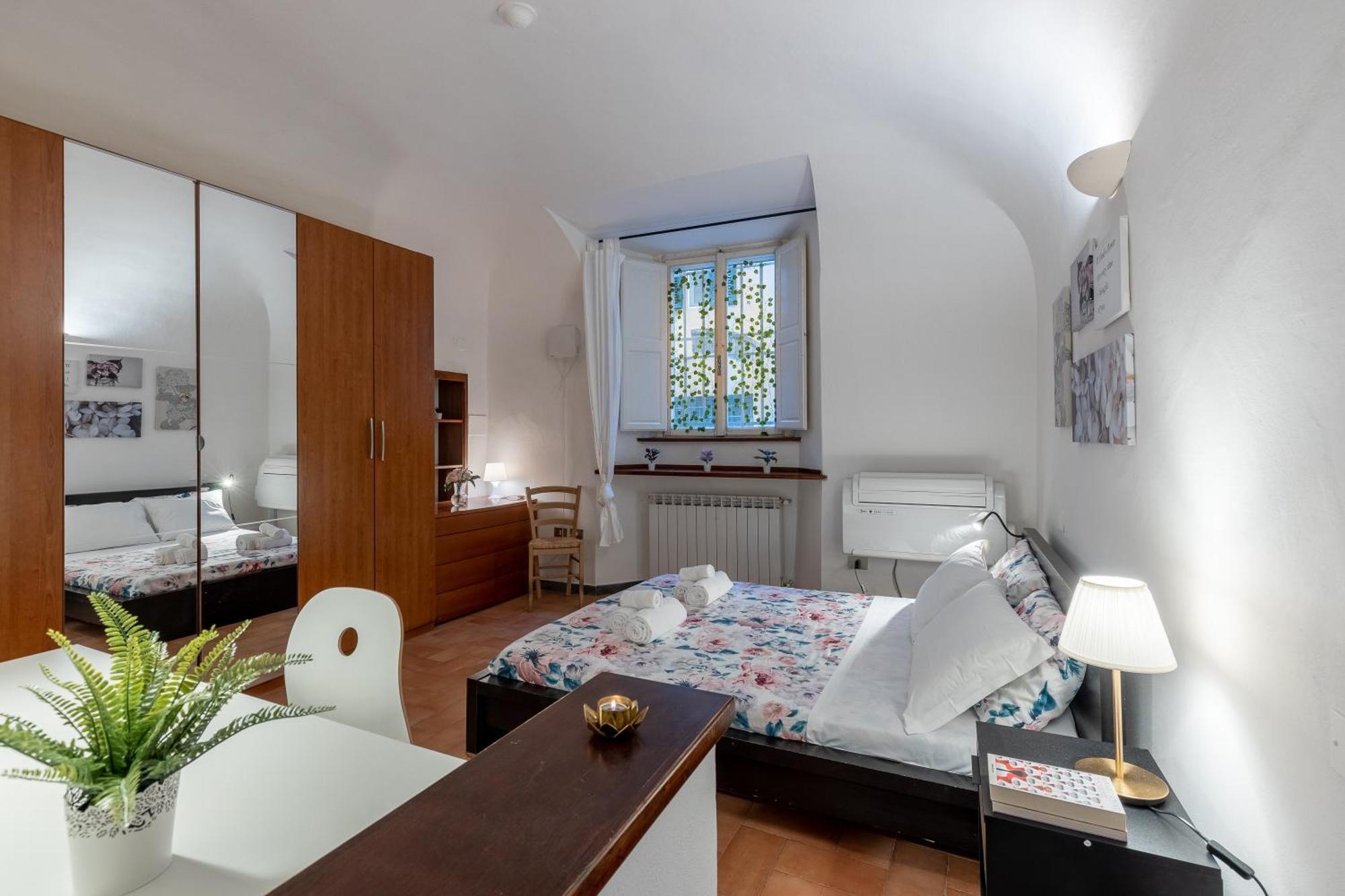 Piazza Dei Cavalieri Confortable Apartment Pisa Luaran gambar