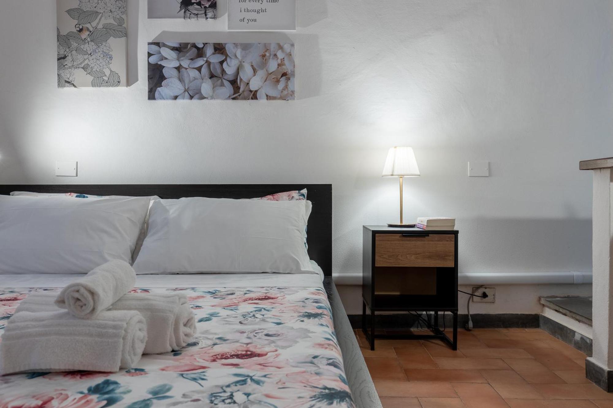 Piazza Dei Cavalieri Confortable Apartment Pisa Luaran gambar